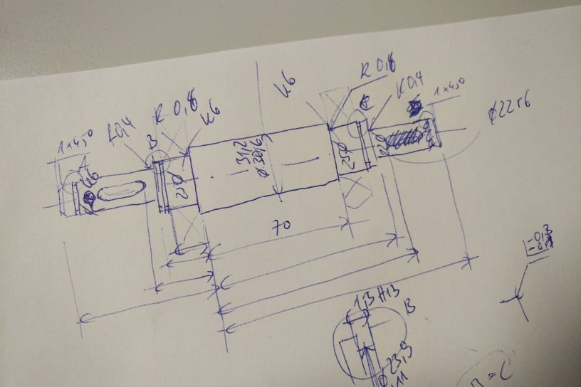 Creating a technical drawing in FreeCAD TechDraw with surface and edge